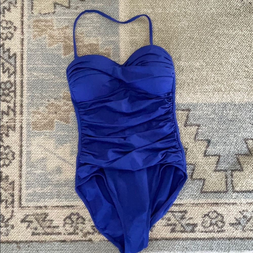 Euc la blanca one piece